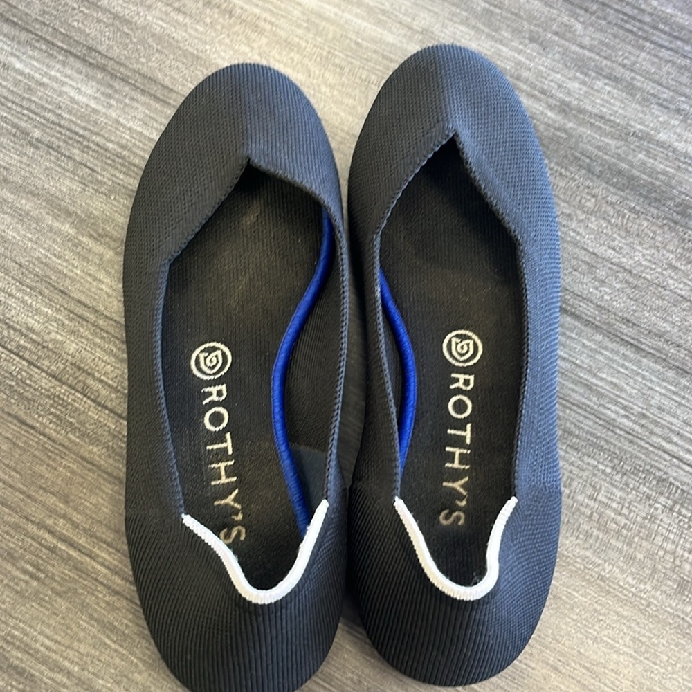 Rothy's Black Ballet flats. Size 8.5 - Picture 2 of 4